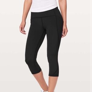 *Lululemon Breezy Dot Crop *19" Black Sz 10